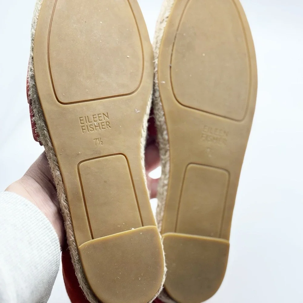 Eileen Fisher minor marks